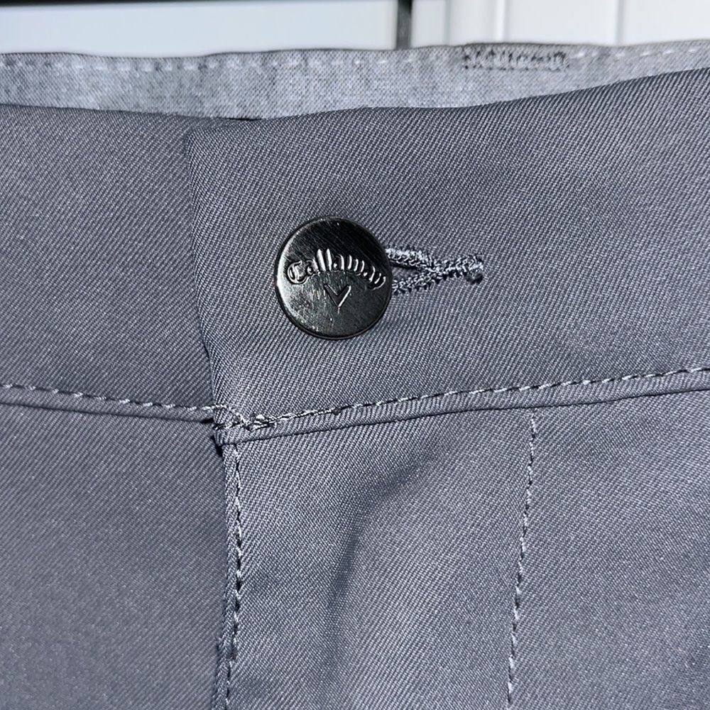 Gray Flat front Callaway polyester performance po… - image 2